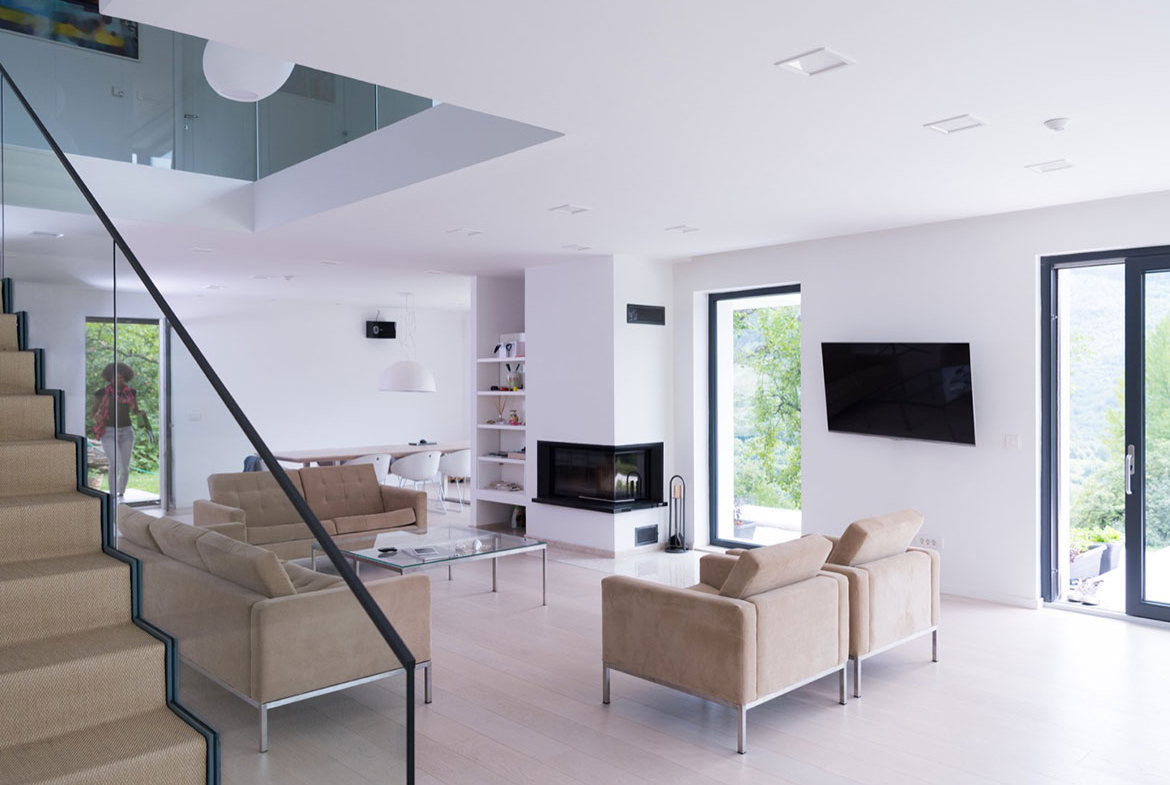 Contemporary apartment